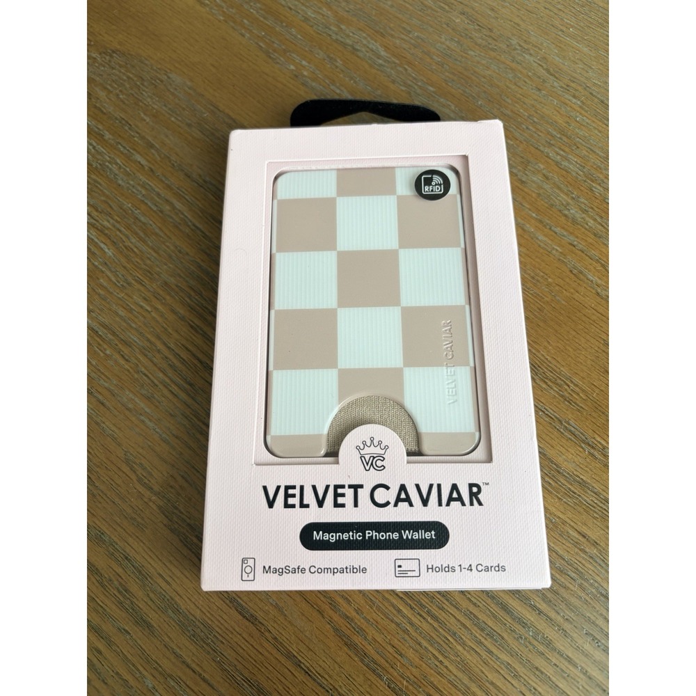 VELVET CAVIAR - Magnetic MagSafe Phone Wallet - 1-4 Cards - Nude Vibe Checker